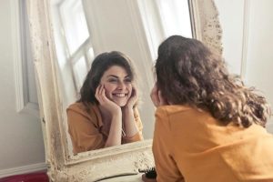10 Affirmations to Add to Your Daily Routine